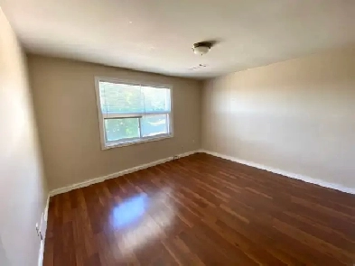 1 bedroom apartment for rent available September 1st