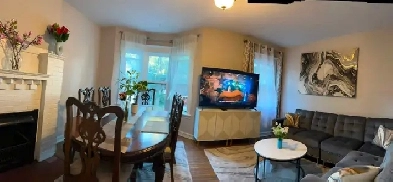Short/Long Term,Private Furnished Room,In3-Bedroom furnishedApt