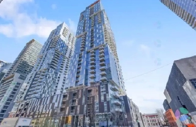 Downtown 2 Bedroom Condo for Rent A louer
