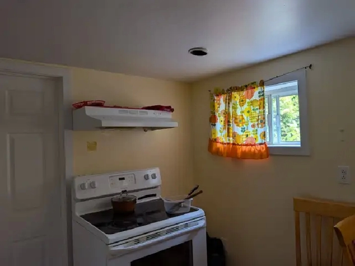 Grand 3 1/2 à louer à Repentigny