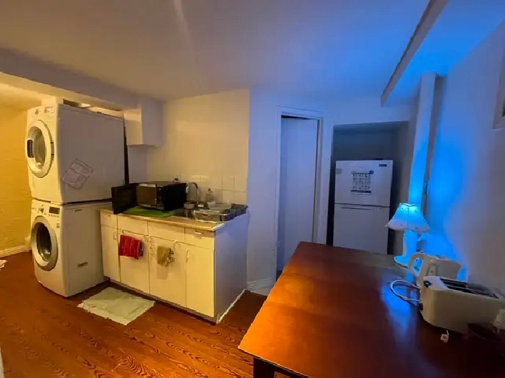 Large Private Basement Room for Rent at Finch and Don Mills