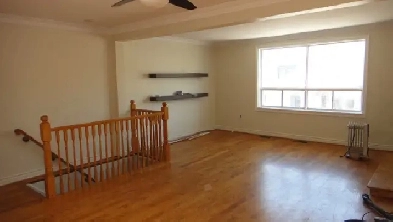 1 Bedroom apt on Danforth Ave (Greewood/Coxwell).