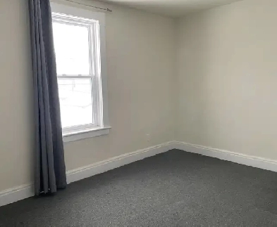 Bright, Fully Renovated 2-Bed Unit in Sargent Park – Move-In