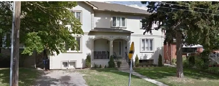 Large Beautiful Basement Apartment for Rent!