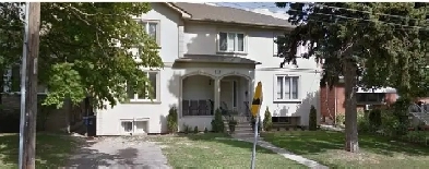 Large Beautiful Basement Apartment for Rent!
