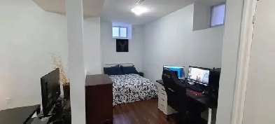 FULLY FURNISHED ONE BEDROOM APT @ BLOOR & JANE, TORONTO