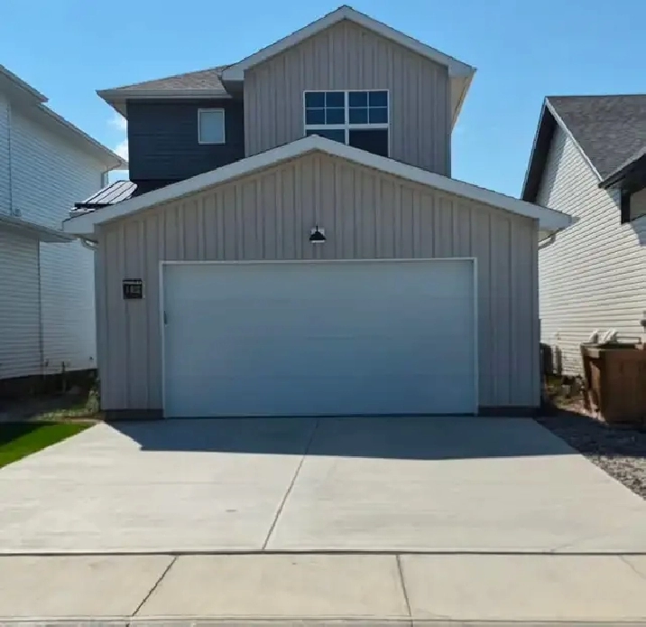 Beautiful New 2-Storey Home For Sale