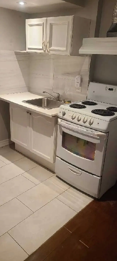 1 Bedroom Basement Apartment for Rent