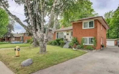 2 Bedroom, 1 Bath, 2 Parking House for RENT