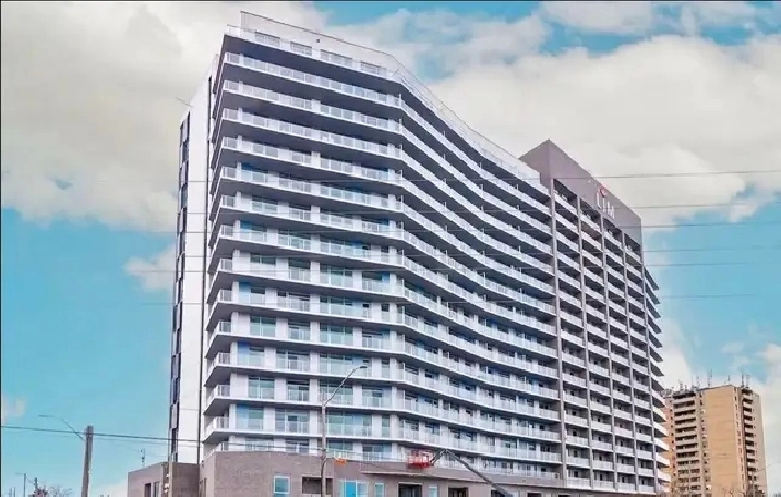 Available for Lease(LJM Tower): One year New 1 Bedroom   Den
