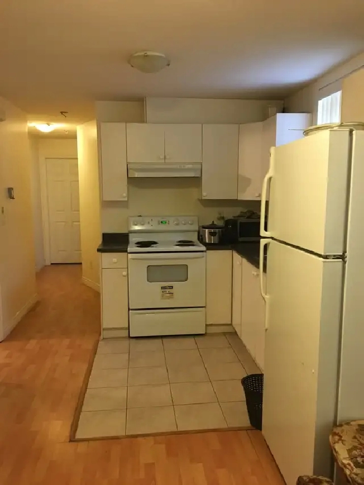 Nice Furnished private BR in 2 BR suite by Joyce Station.