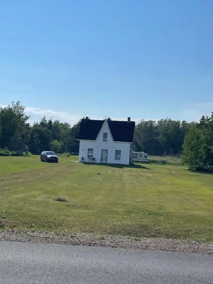 Île Miscou Centre - GRAND Terrain à vendre (maison incluse)