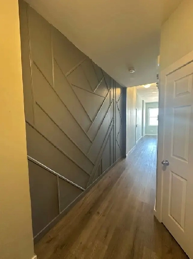 Modern, Spacious 2-Bedroom Apartment King and Richmond