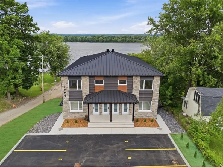 2 BEDROOM WATERFRONT FOR RENT WENDOVER
