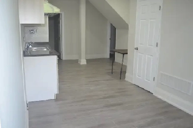 Clean Basement Room for Rent