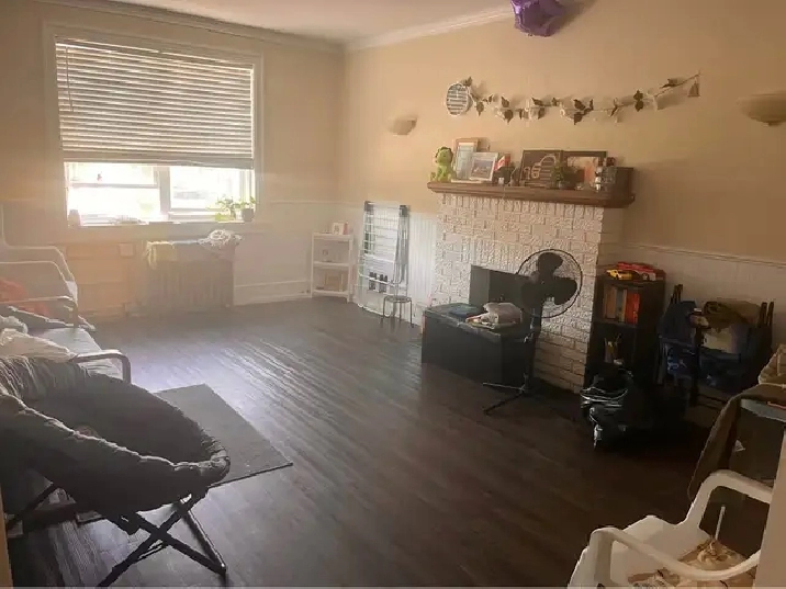 2 Bedroom 1 Bathroom Apartment