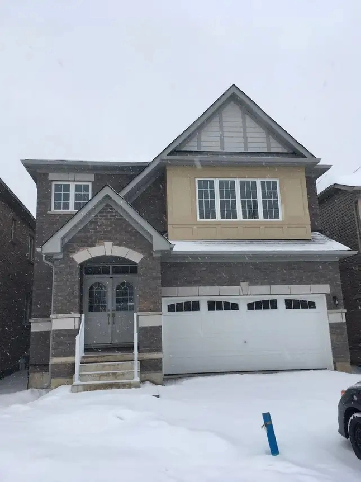 4-bdr house for rent in Thorold (Welland)