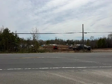 Industrial/Commercial land for lease in Georgina