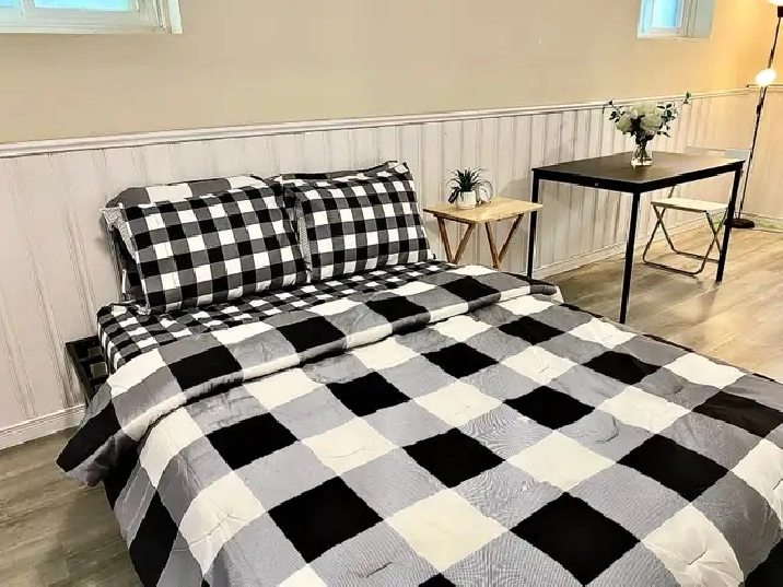 One bedroom for rent $710/month- student only in Scarborough