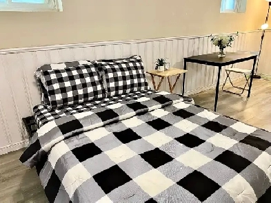 One bedroom for rent $710/month- student only in Scarborough
