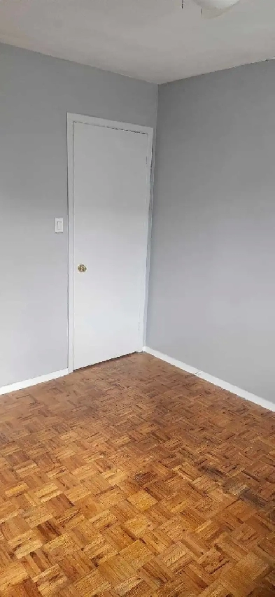 3 BEDROOM HOUSE ( UPPER LEVEL )