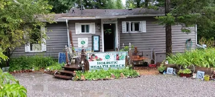 House with Health Center for Rent