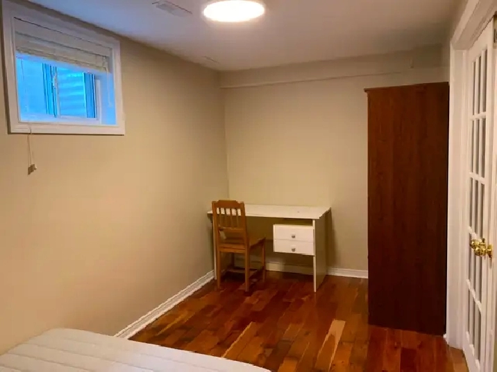 Room for rent-UTM female student