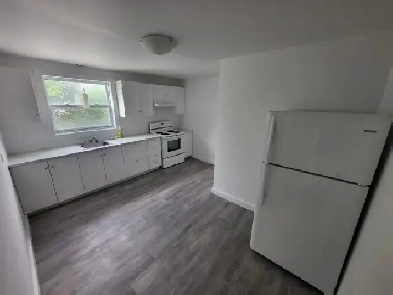 3 Bedroom Apartment in Sandy Hill