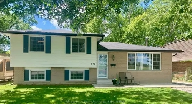 OPEN HOUSE 4BED/2 BATH AMHERSTBURG
