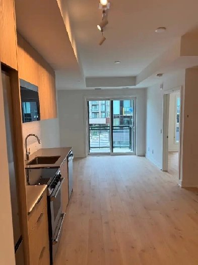 Brand new 1 bedroom plus den excellent location for rent