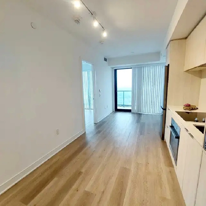 CONDO IN MISSISSAUGA FOR RENTAL