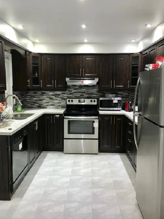 Furnished Bedroom for Rent (Sep 1st) - Mavis & Eglinton
