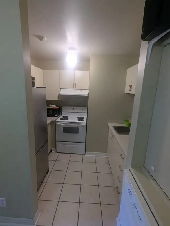 2 bedroom condo for rent
