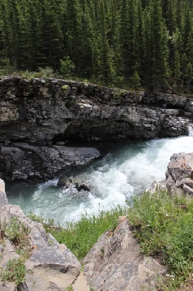 WANTED  - BRAGG  CREEK ELBOW RIVER  WATERFRONT PROPERTY