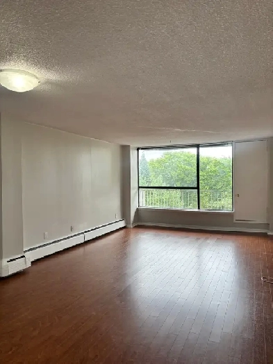 TWO BEDROOM APARTMENT AVAILABLE AT 40 ROSE STREET - WELCOME TO T