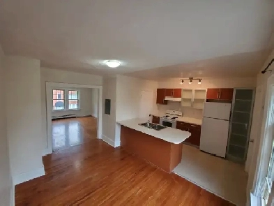 1614 Ontario St. - 2 bedroom apartment - call 519-566-8228.