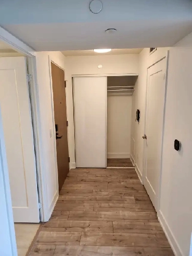2 Bed, 2 Bath Condo in Etobicoke for Rent