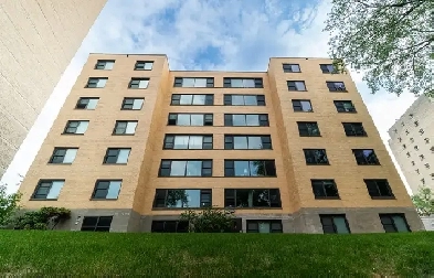 333 Wellington Crescent - Renovated 2 Bedroom