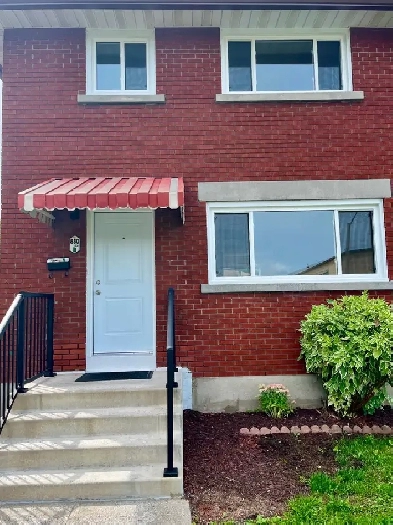Beautiful 3-Bedroom Home for Rent in McKellar Park