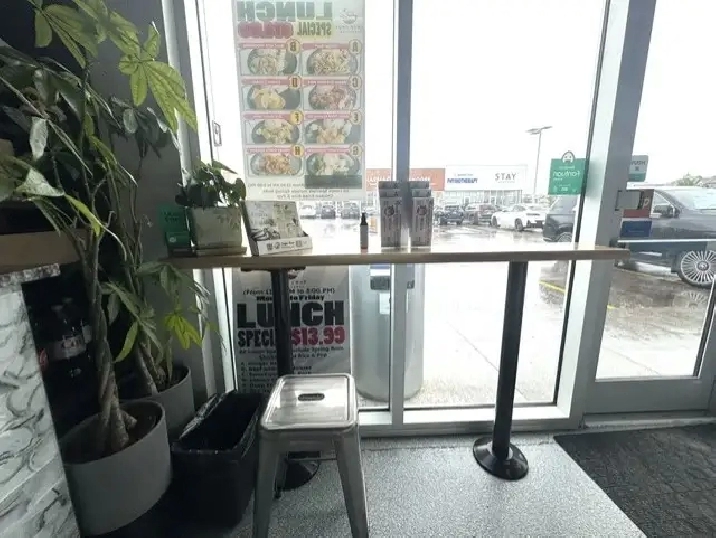South West Take Out Restaurant For Sale!