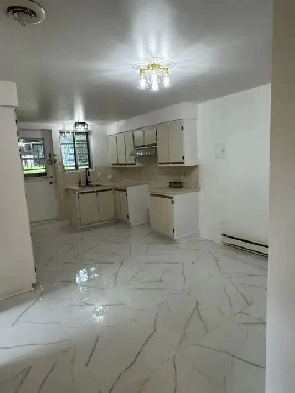 Grand appartement 4 1/2 à louer, 133 De Pise, Vimont, Laval