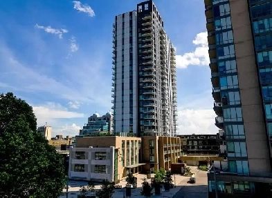 55 Duke St W - 2 BEDROOM CONDO DOWNTOWN