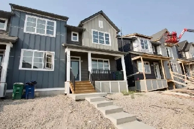 Airdrie 3 Bed 2.5 Bath Duplex For Rent Alberta