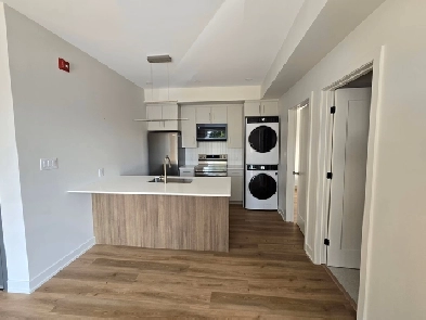51 Jolliet Ave, #7: 2 Bedroom Apartment (East Ottawa)