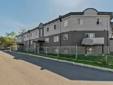 Beau 4 1/2 à louer à Laval