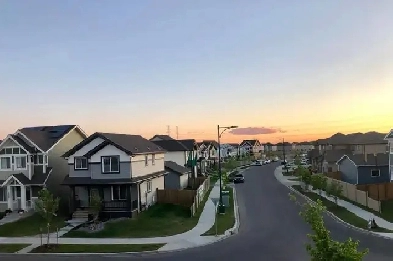 MODERN 4-BR, 3.5 Bath, Double Garage‼️ FOR RENT
