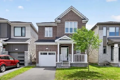 4 Bedroom 3 Bathroom House Near Canadian Tire Centre
