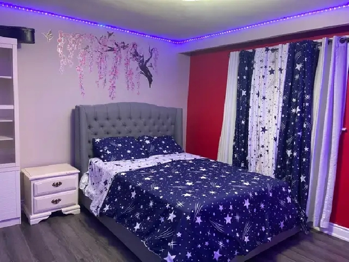 Master bedroom for rent, main floor, GIRLS ONLY in Malton