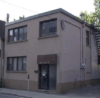 246 Kent Second Floor 2brd   1 bath Central downtown Ottawa