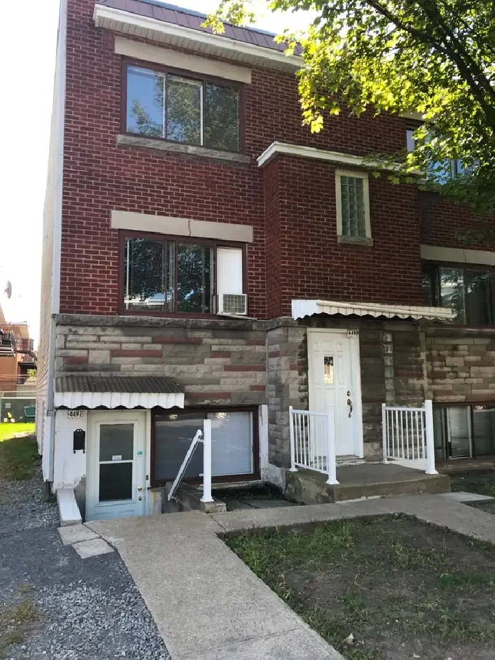 Montréal-Nord 3 1/2 a louer 1020$